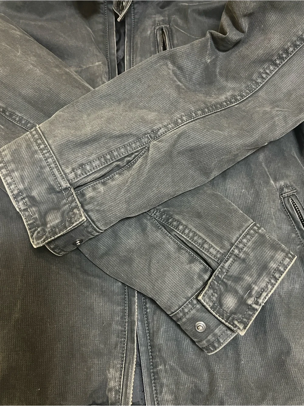 Rodd & Gunn classic zipper